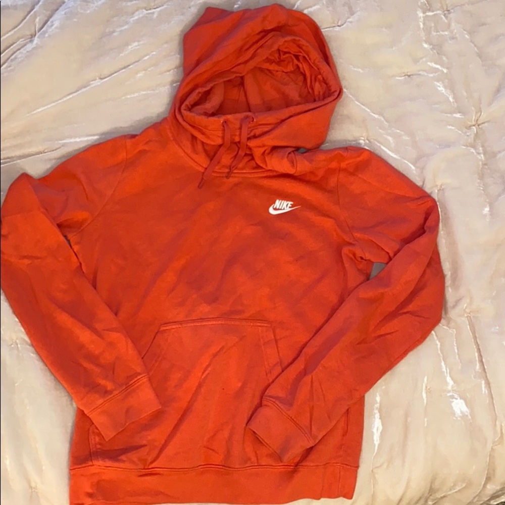 nike hoodie